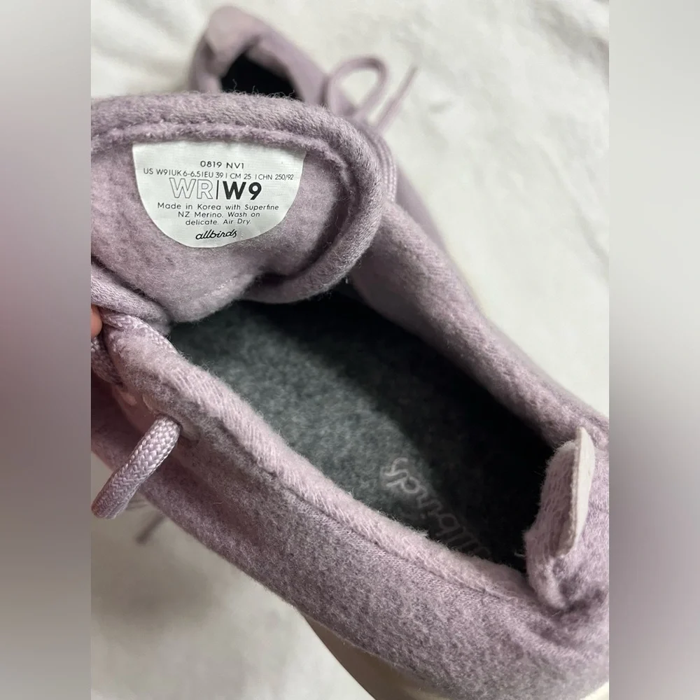 Allbirds women’s size 9 Tree Runners liliac purple wool sneakers